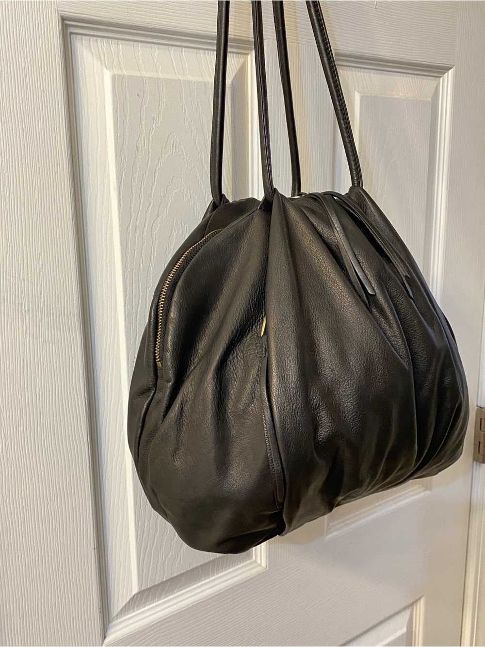 Hobo divine black soft leather pleated shoulder bags excellent condition clean - Picture 2 of 11